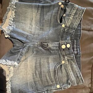 Rock & Republic Women's White Wash Jean Shorts